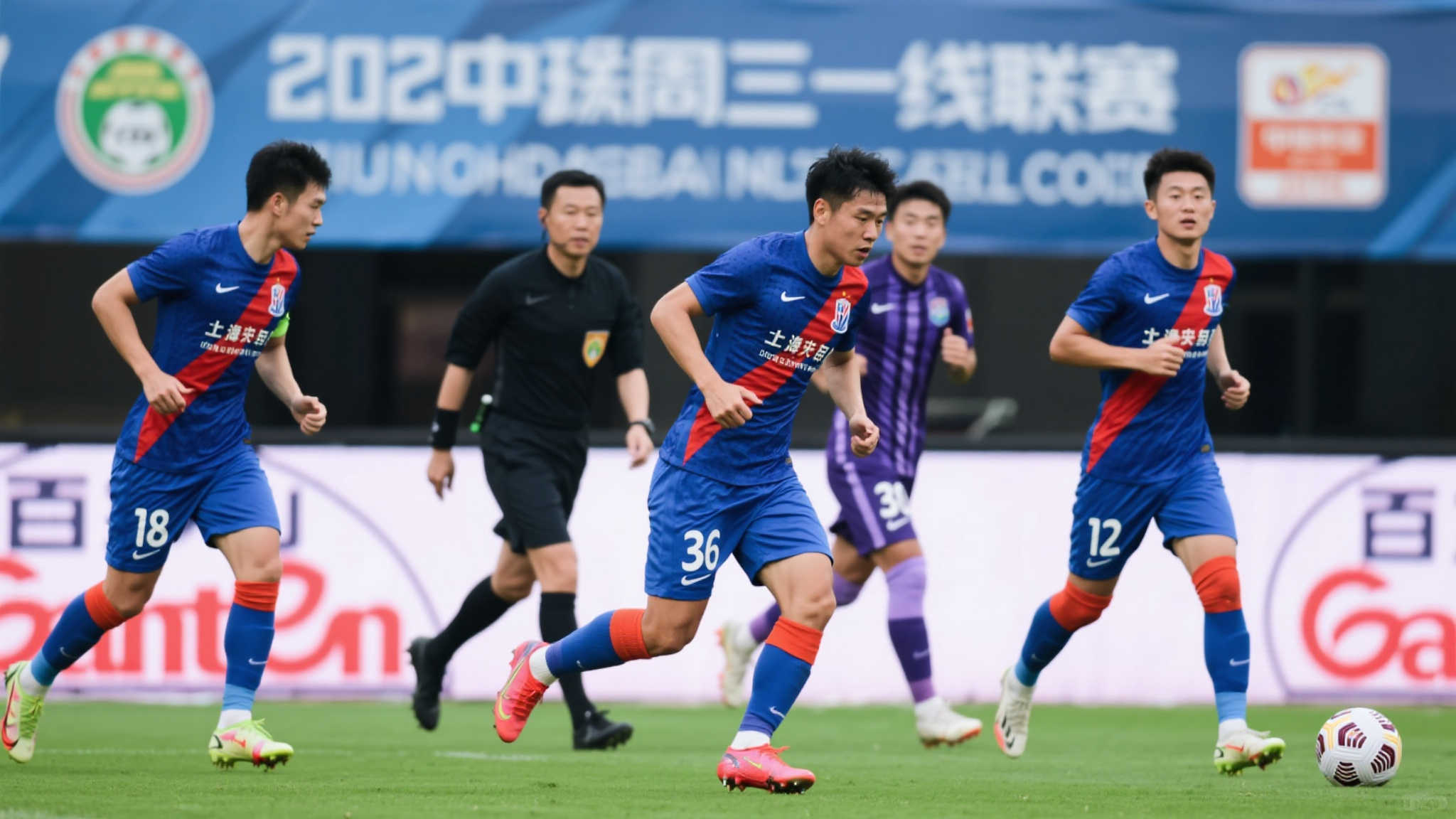 九游体育-刚刚！上海申花转会期临场应变阿扎伦卡在阿森纳比赛中突破纪录，西汉姆豪取连胜备战中超